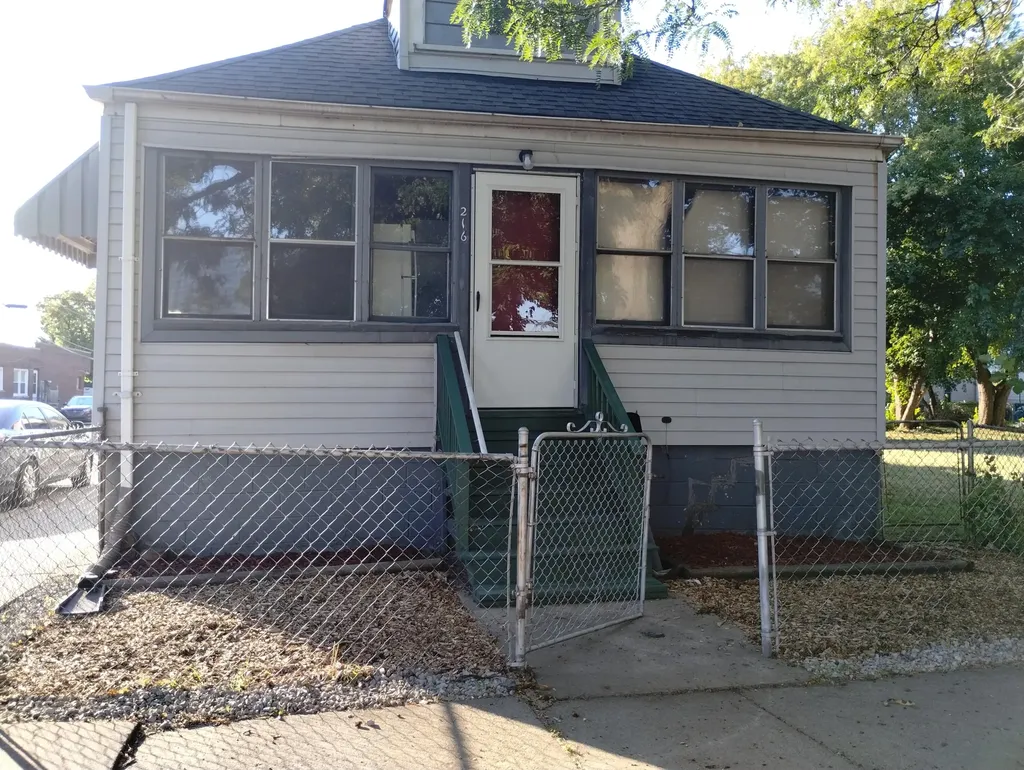 216 Goodell Street River Rouge City MI 48218