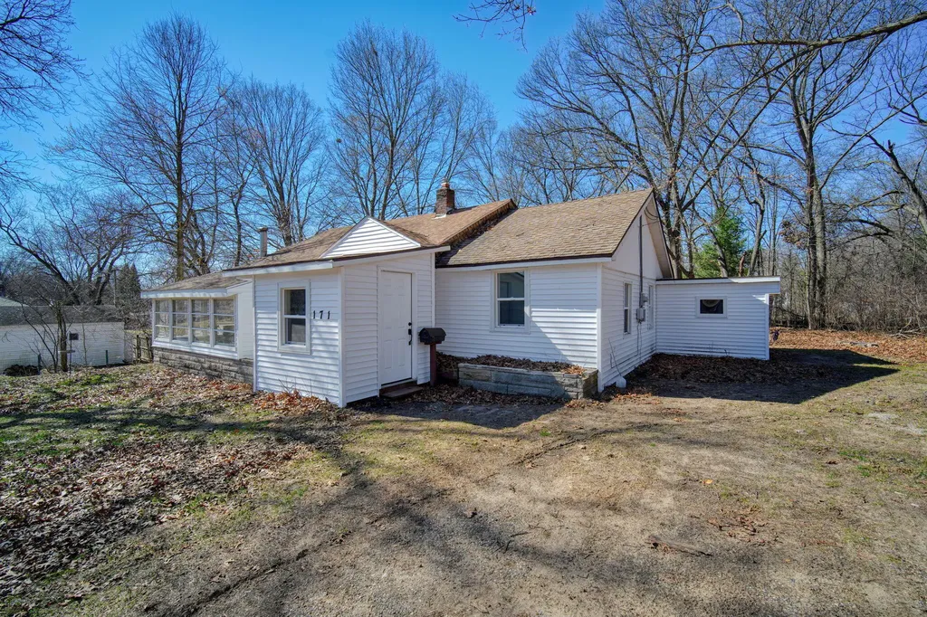 171 Eldredge Street Battle Creek City MI 49037
