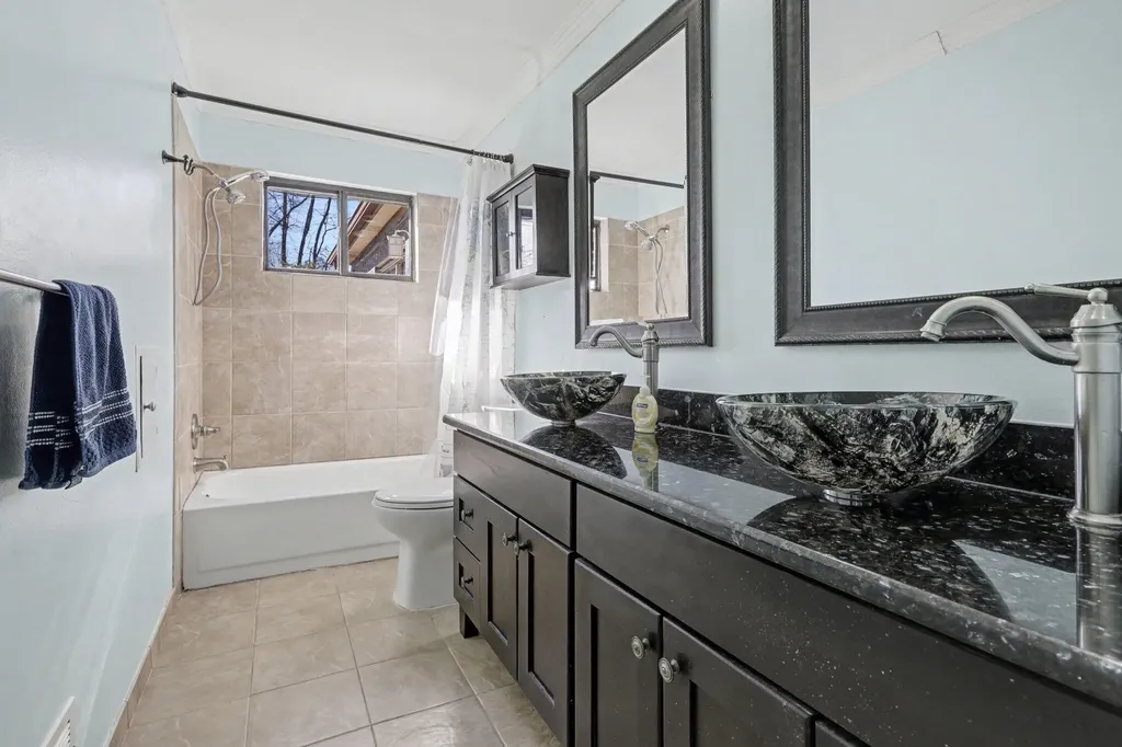 1567 Marlowe Street Canton Charter Township MI 48187