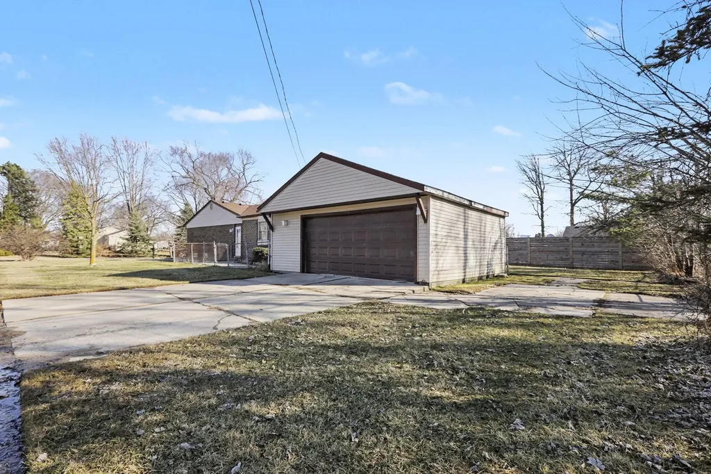 1567 Marlowe Street Canton Charter Township MI 48187