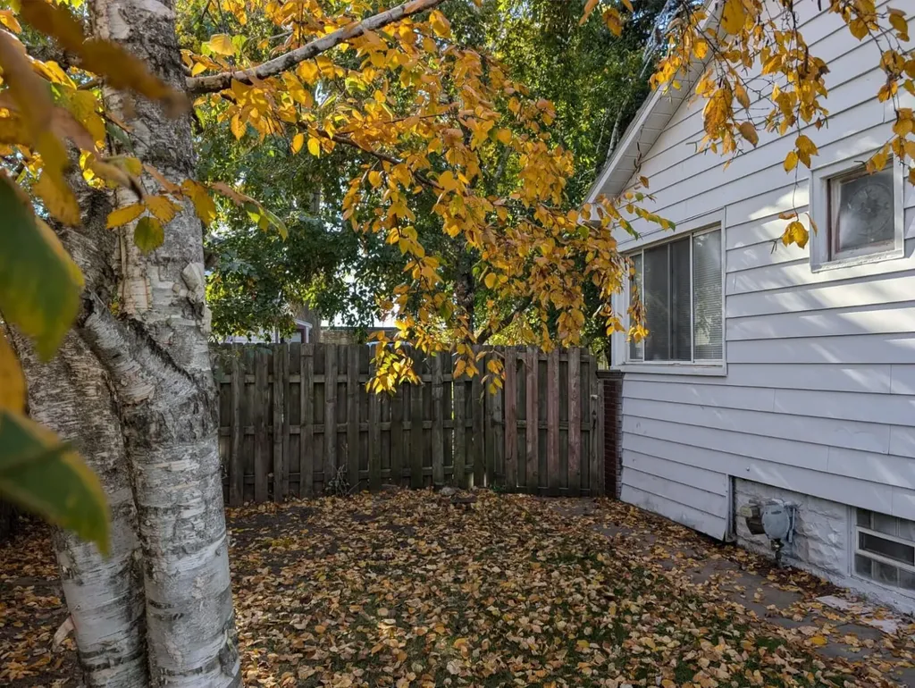 40 W Benson Street Ecorse City MI 48229