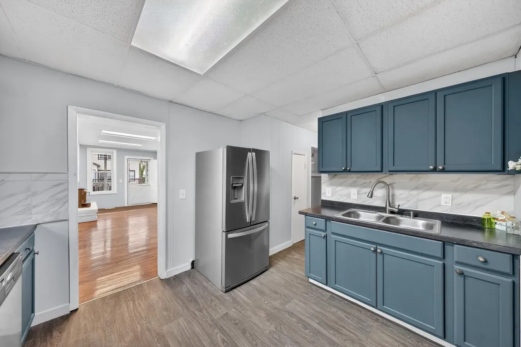 135 Batavia Street River Rouge City MI 48218