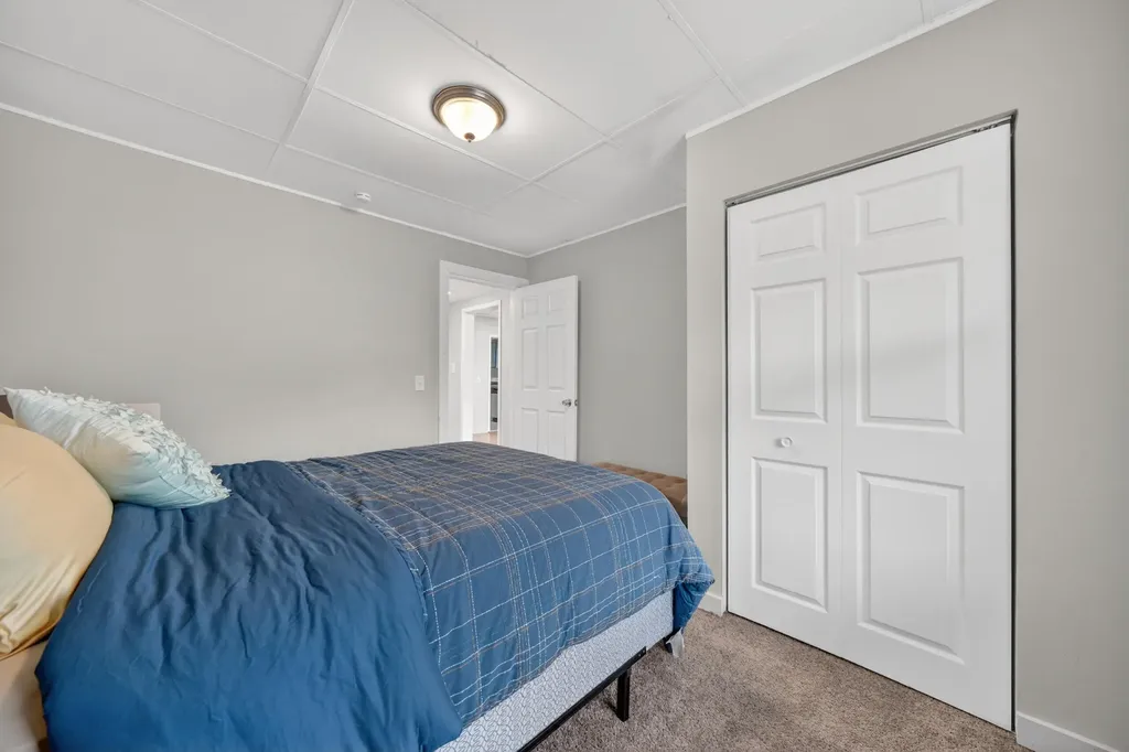 135 Batavia Street River Rouge City MI 48218