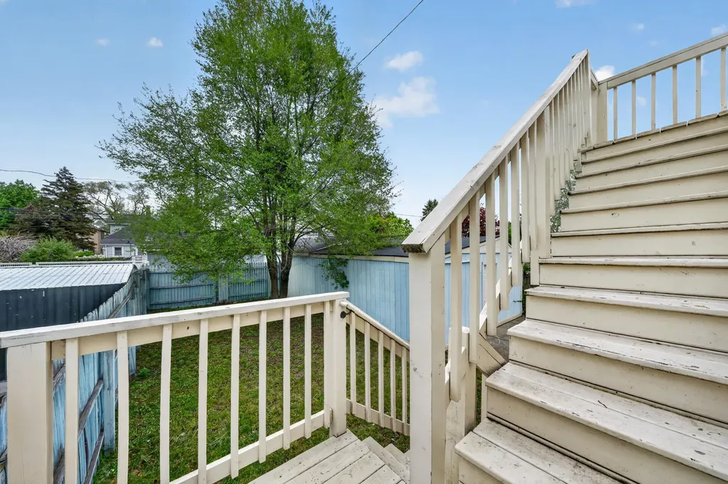 135 Batavia Street River Rouge City MI 48218