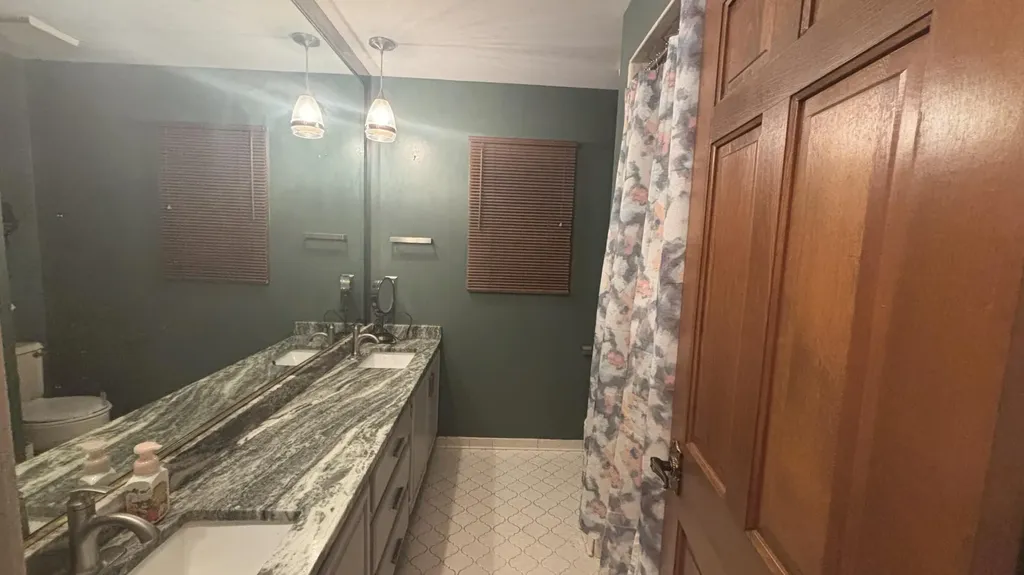 37671 Fiore Trail Clinton Charter Township MI 48036