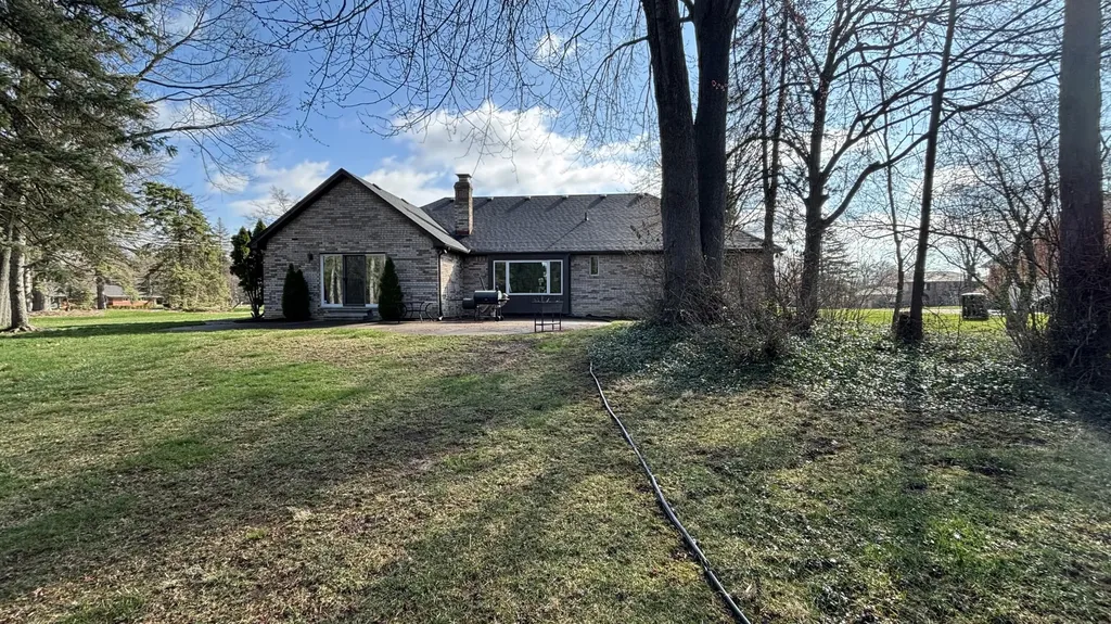 37671 Fiore Trail Clinton Charter Township MI 48036