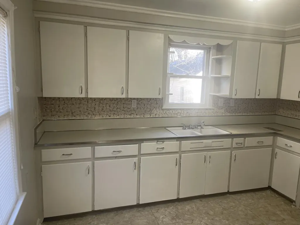5154 Hereford Street Detroit City MI 48224