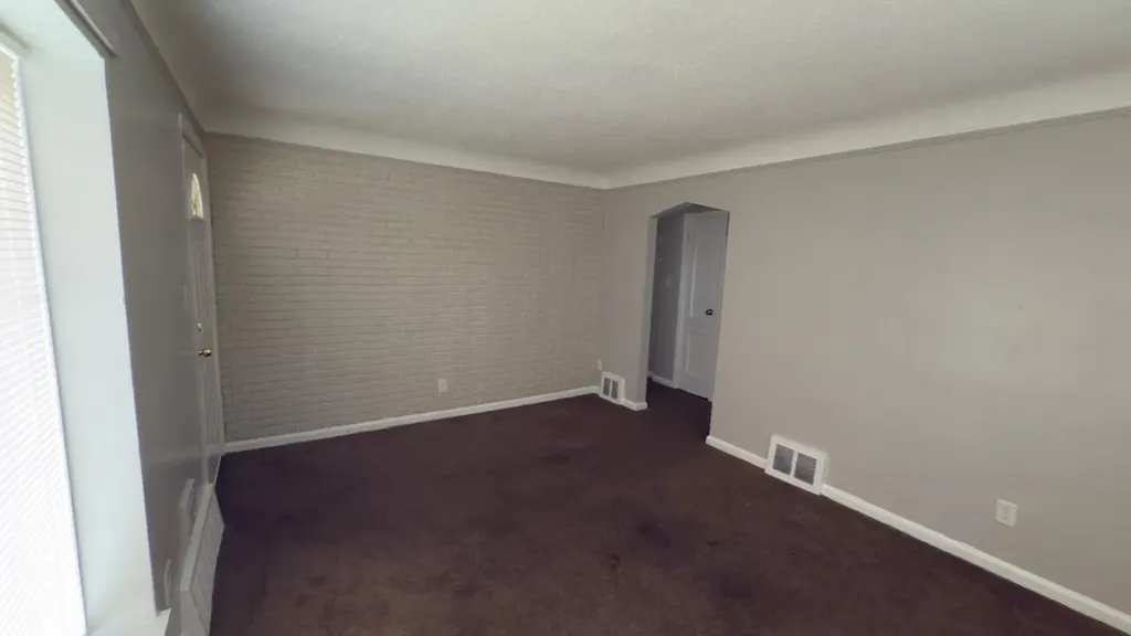 9080 Stahelin Avenue Detroit City MI 48228