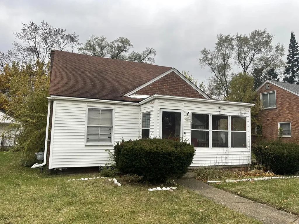 19781 Plainview Avenue Detroit City MI 48219