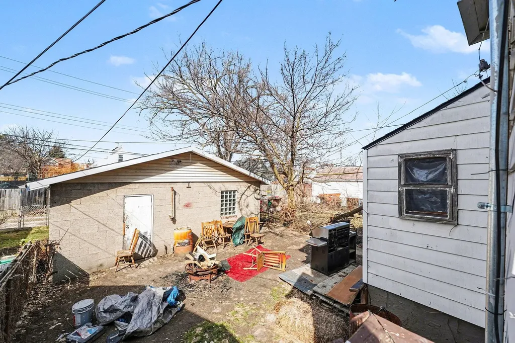 4484 4th Street Ecorse City MI 48229