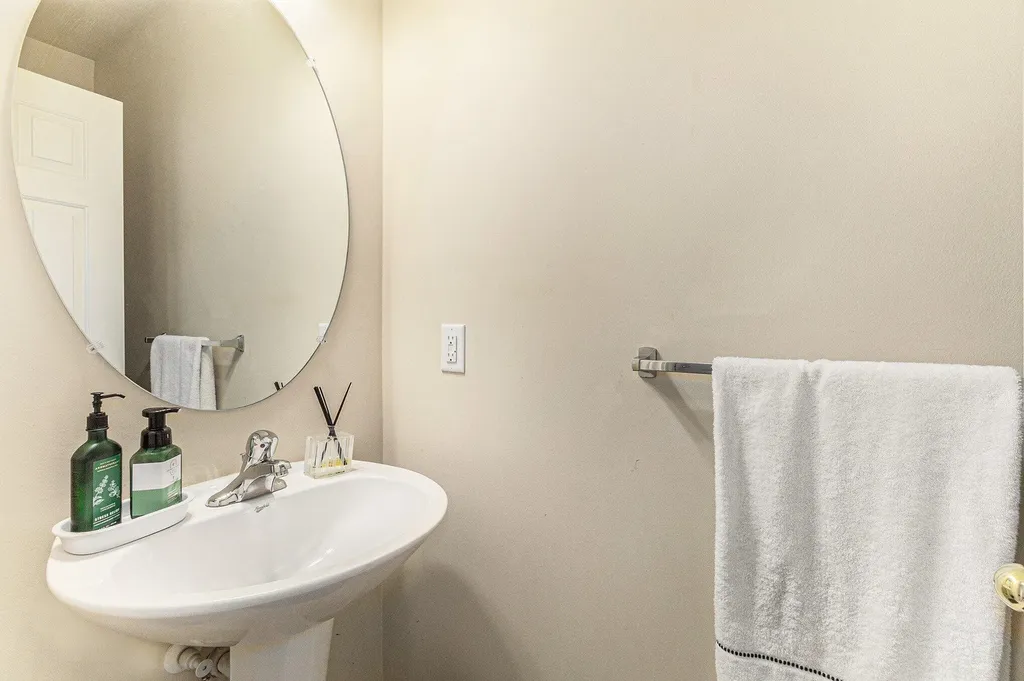 5702 Hampshire Lane Pittsfield Charter Township MI 48197