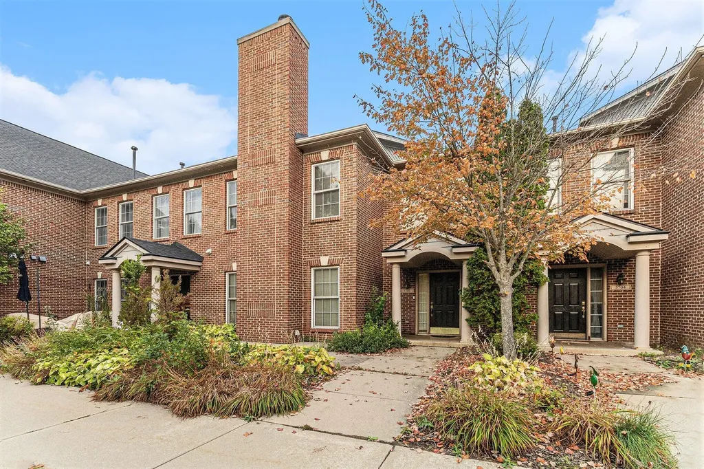 5702 Hampshire Lane Pittsfield Charter Township MI 48197