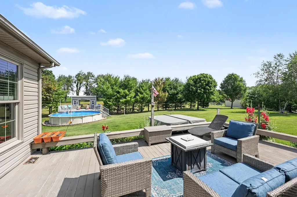12240 Old Farm Lane Grass Lake Charter Township MI 49240