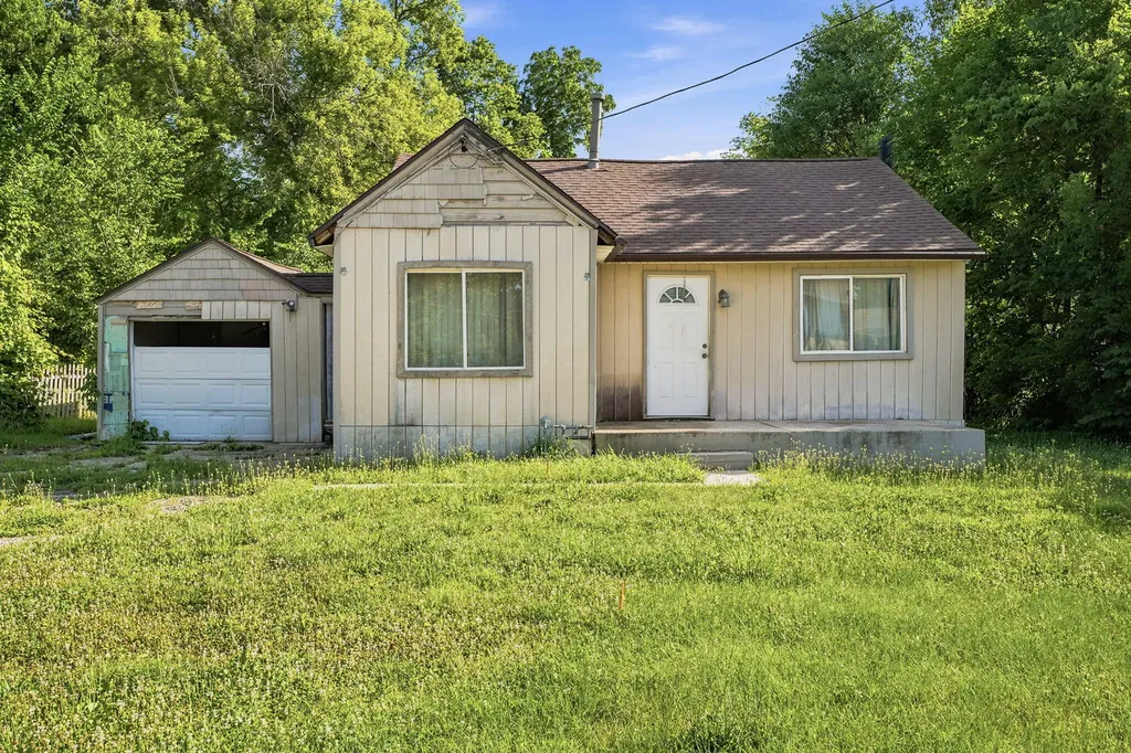 3758 W Michigan Avenue W Bedford Charter Township MI 49037