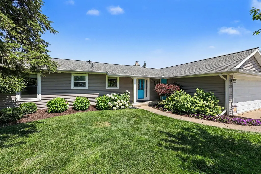 10660 Glendalough Lane Somerset Township MI 49233