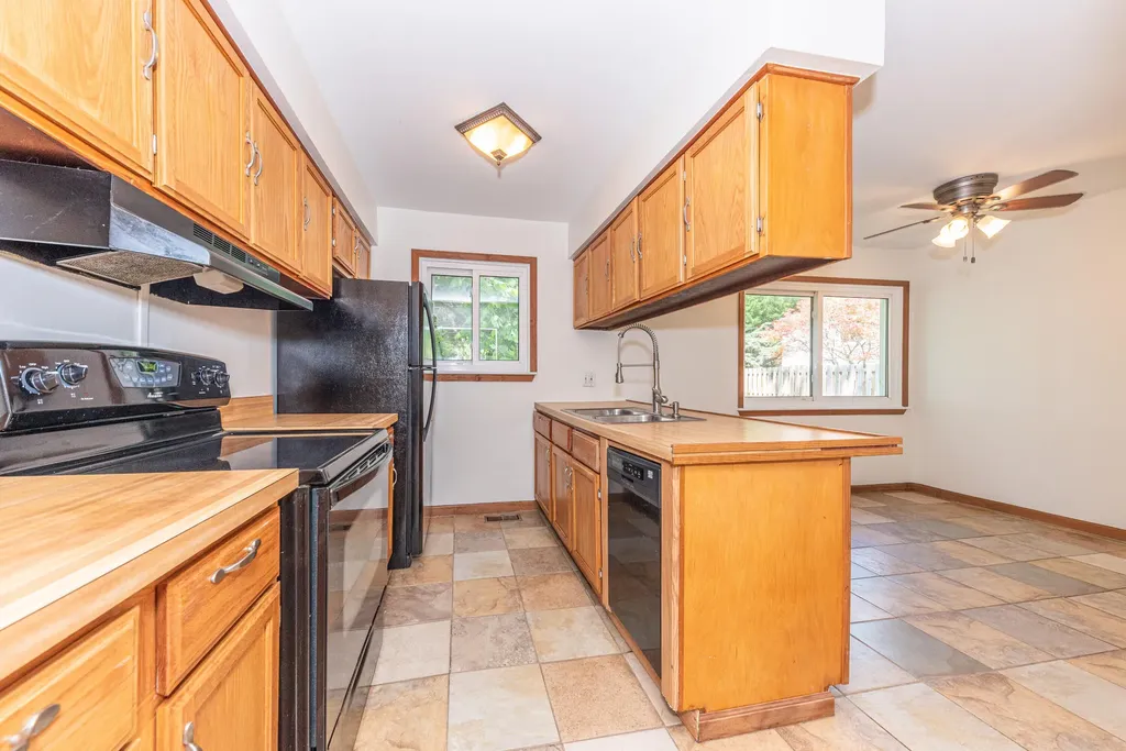 603 Manor Drive Ann Arbor City MI 48105