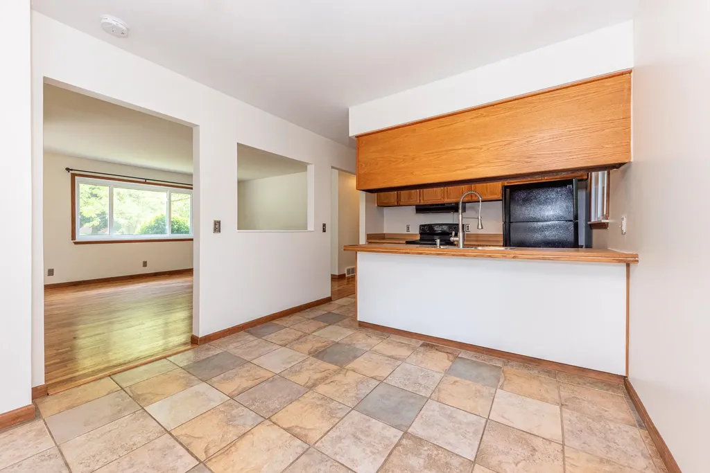 603 Manor Drive Ann Arbor City MI 48105