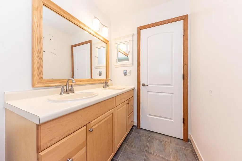 603 Manor Drive Ann Arbor City MI 48105