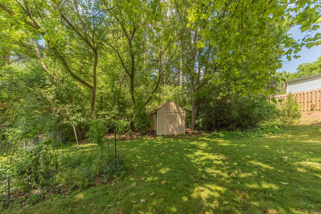 603 Manor Drive Ann Arbor City MI 48105