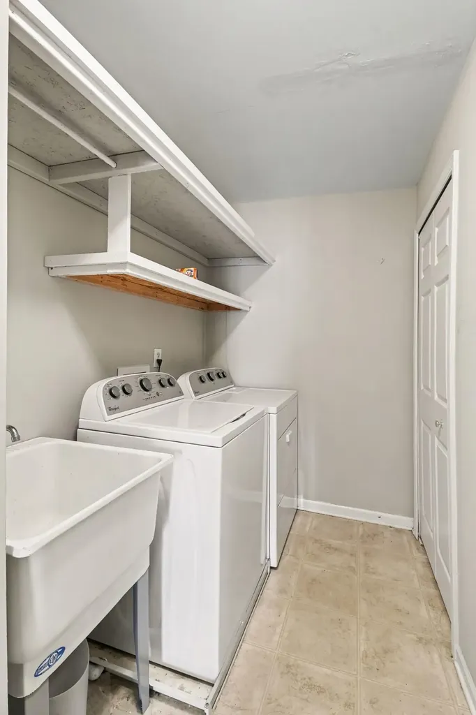 16064 Morningside Northville Township MI 48168