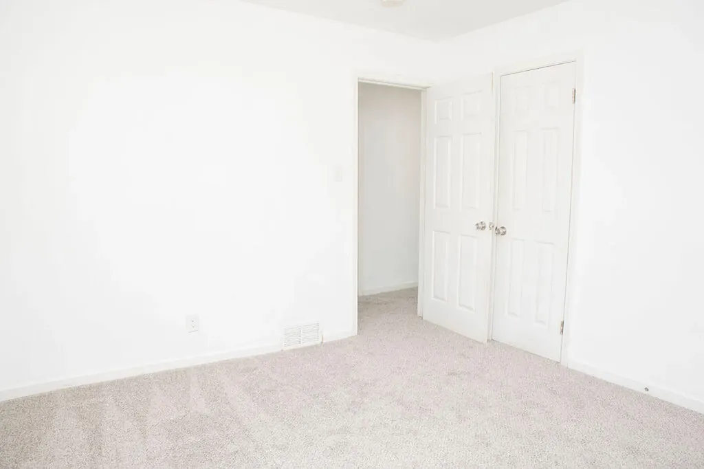 28691 Marquette Street Garden City City MI 48135
