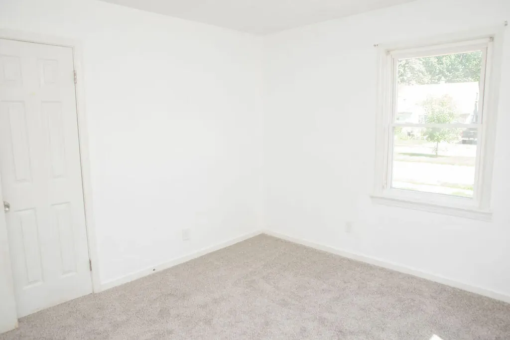28691 Marquette Street Garden City City MI 48135