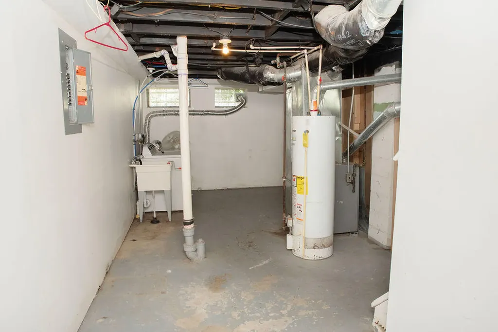 28691 Marquette Street Garden City City MI 48135