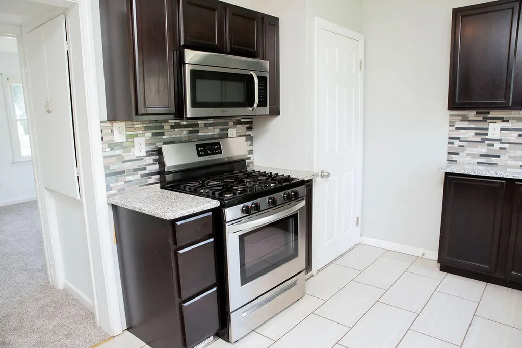 28691 Marquette Street Garden City City MI 48135