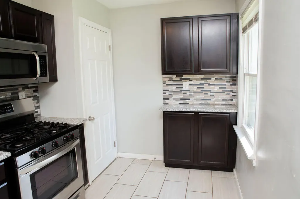 28691 Marquette Street Garden City City MI 48135