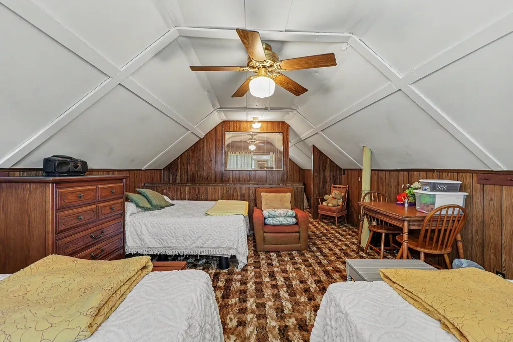 7507 Hillcrest Avenue Woodstock Township MI 49253