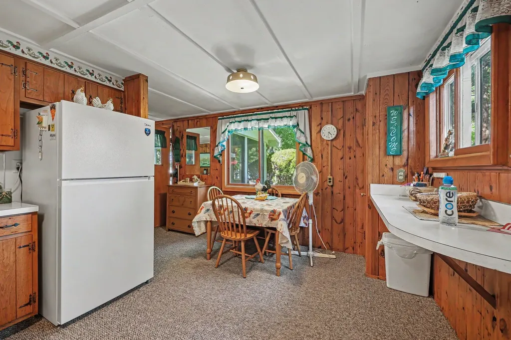7507 Hillcrest Avenue Woodstock Township MI 49253