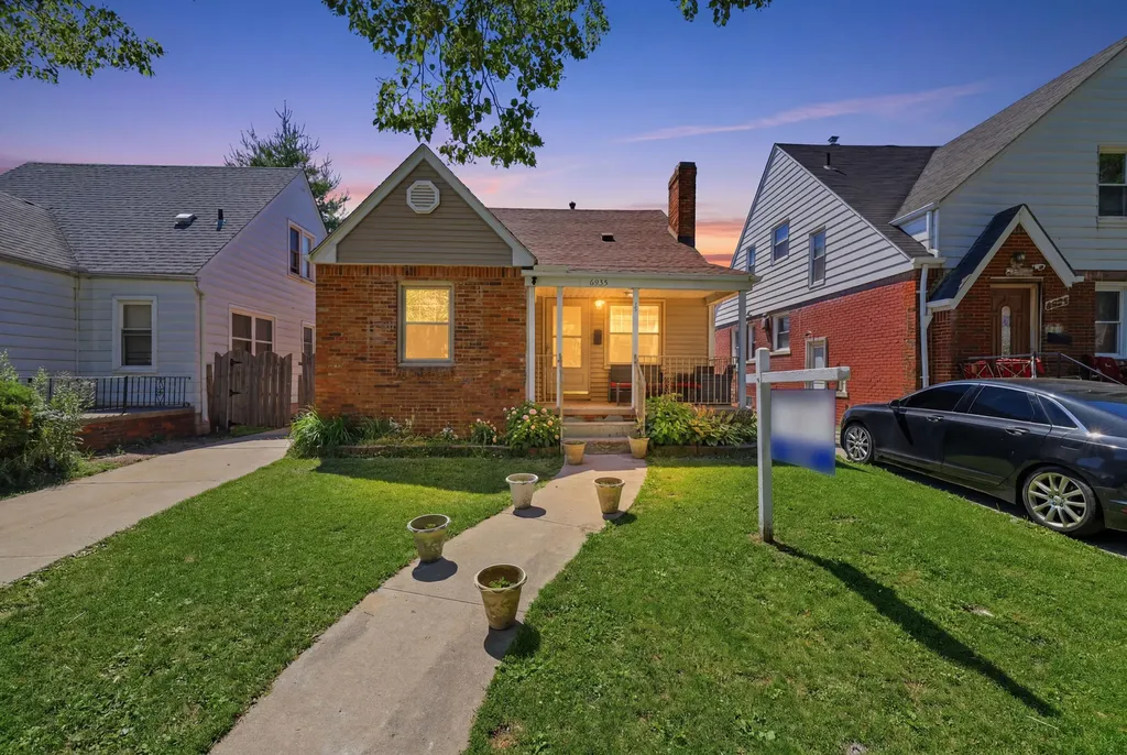 6935 Ternes Dearborn City MI 48126