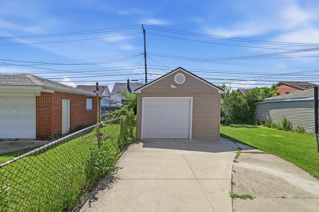 6935 Ternes Dearborn City MI 48126