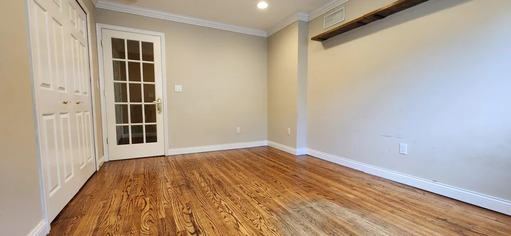 26061 Marlowe Place Oak Park City MI 48237