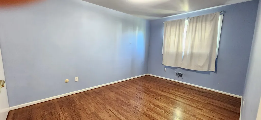 26061 Marlowe Place Oak Park City MI 48237