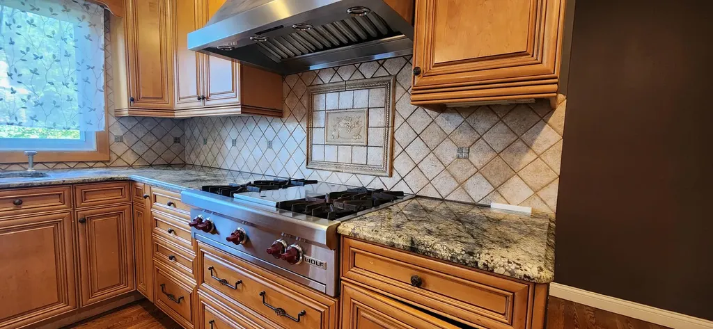 26061 Marlowe Place Oak Park City MI 48237