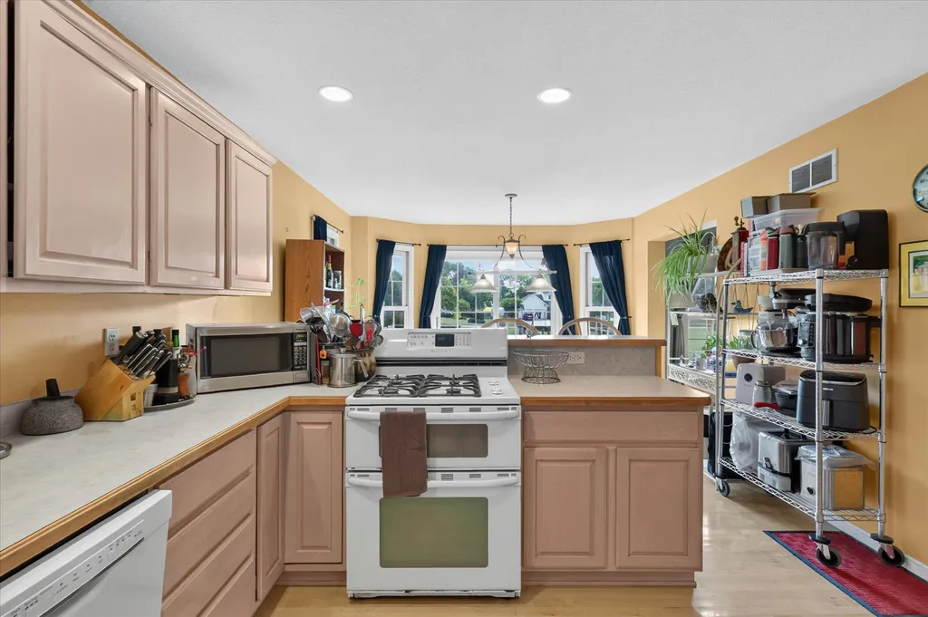 812 Derby Drive Tecumseh City MI 49286