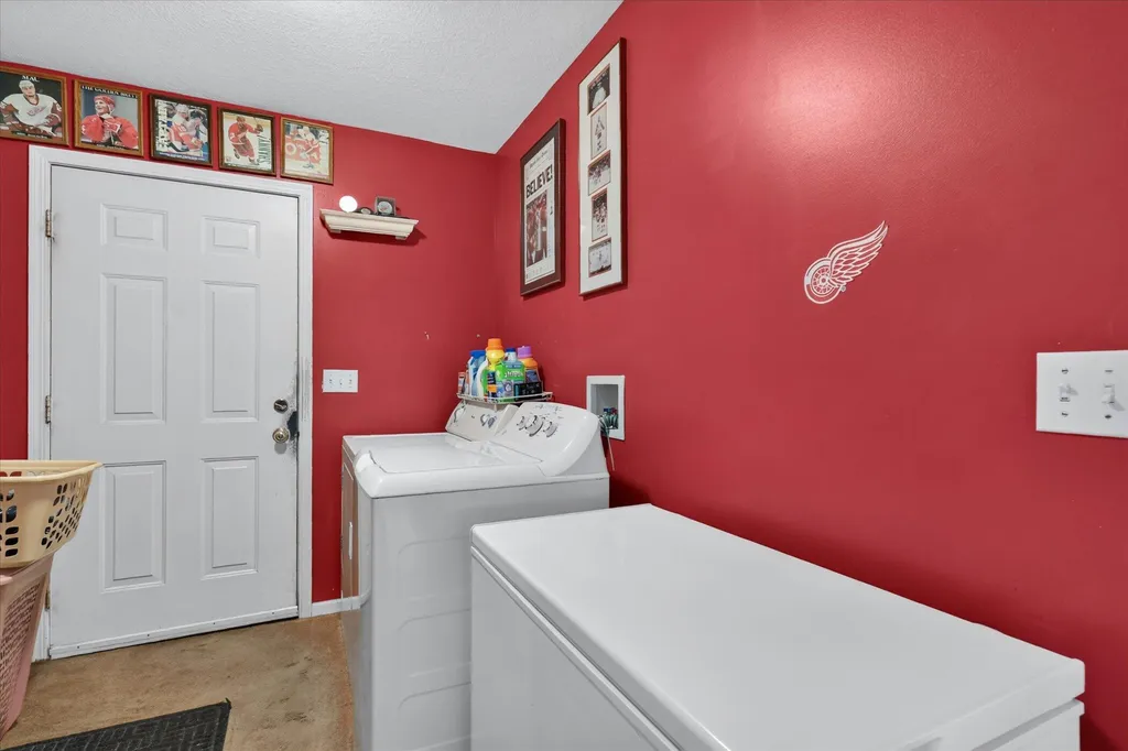 812 Derby Drive Tecumseh City MI 49286