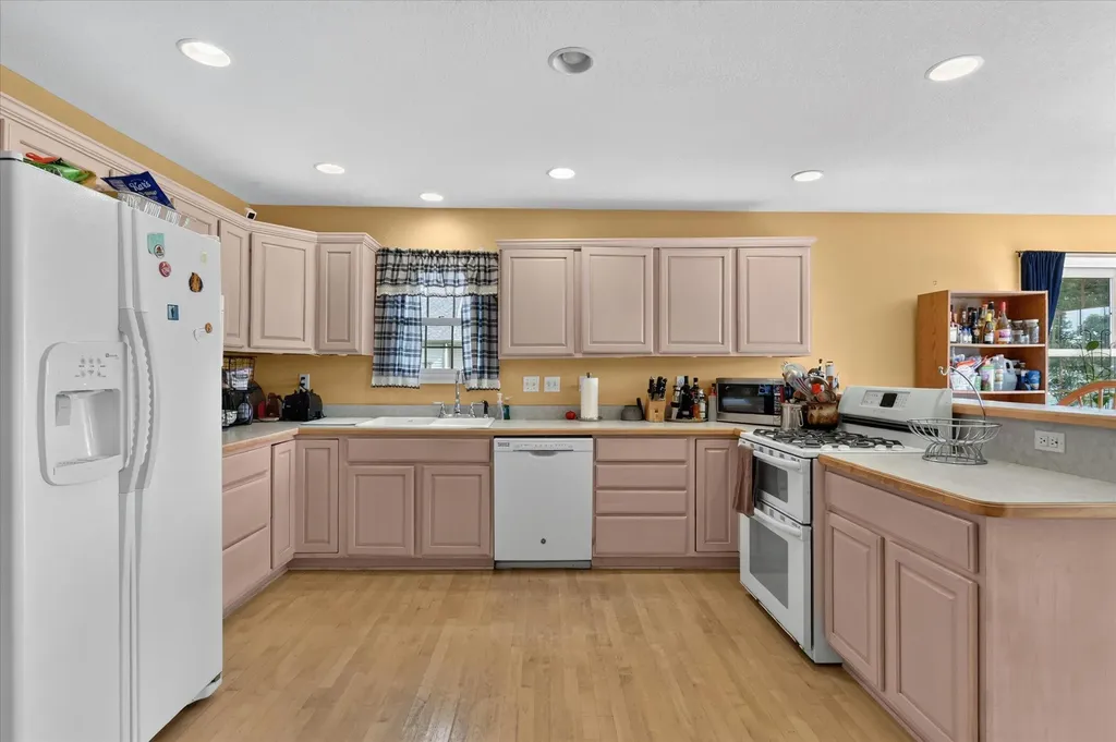 812 Derby Drive Tecumseh City MI 49286