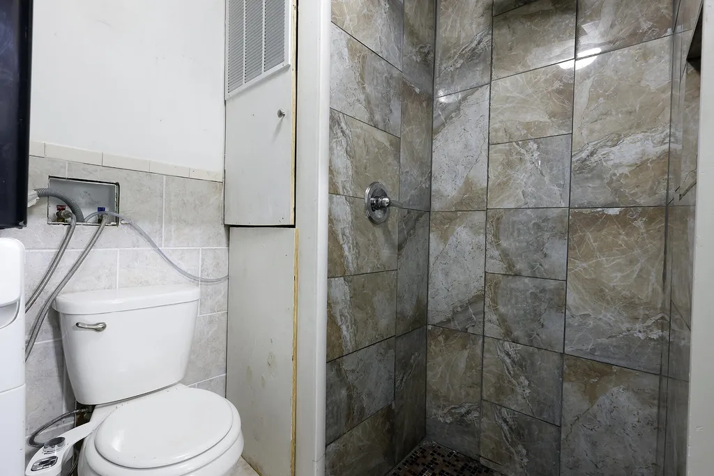 890 Dons Drive Ypsilanti Charter Township MI 48198