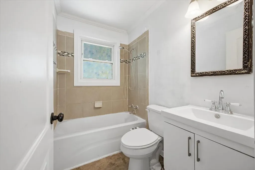 97 E Glass Road Ortonville Village MI 48462