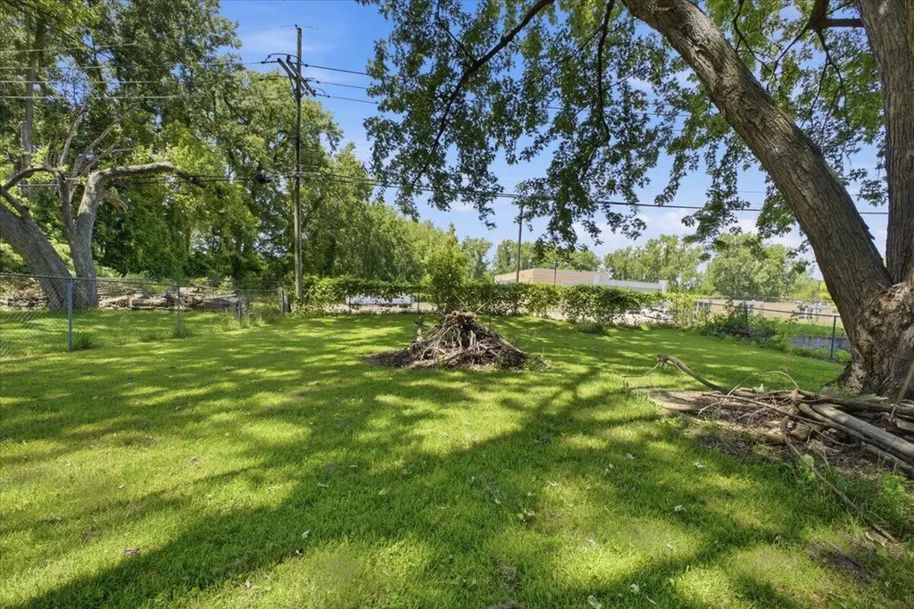 97 E Glass Road Ortonville Village MI 48462