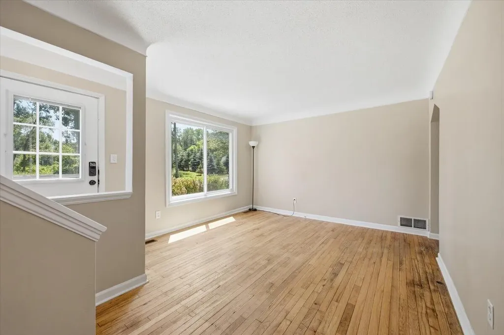 97 E Glass Road Ortonville Village MI 48462