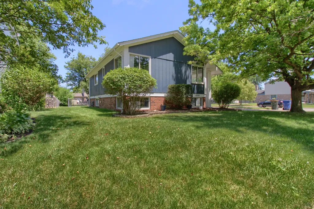 42608 Hanford Road Canton Charter Township MI 48187