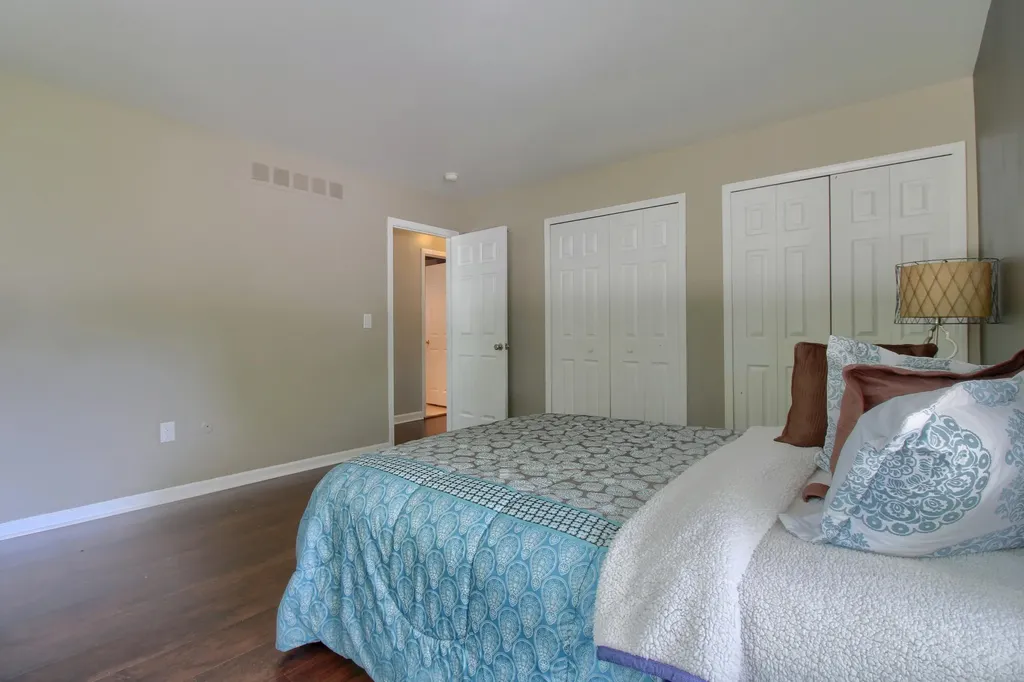 42608 Hanford Road Canton Charter Township MI 48187
