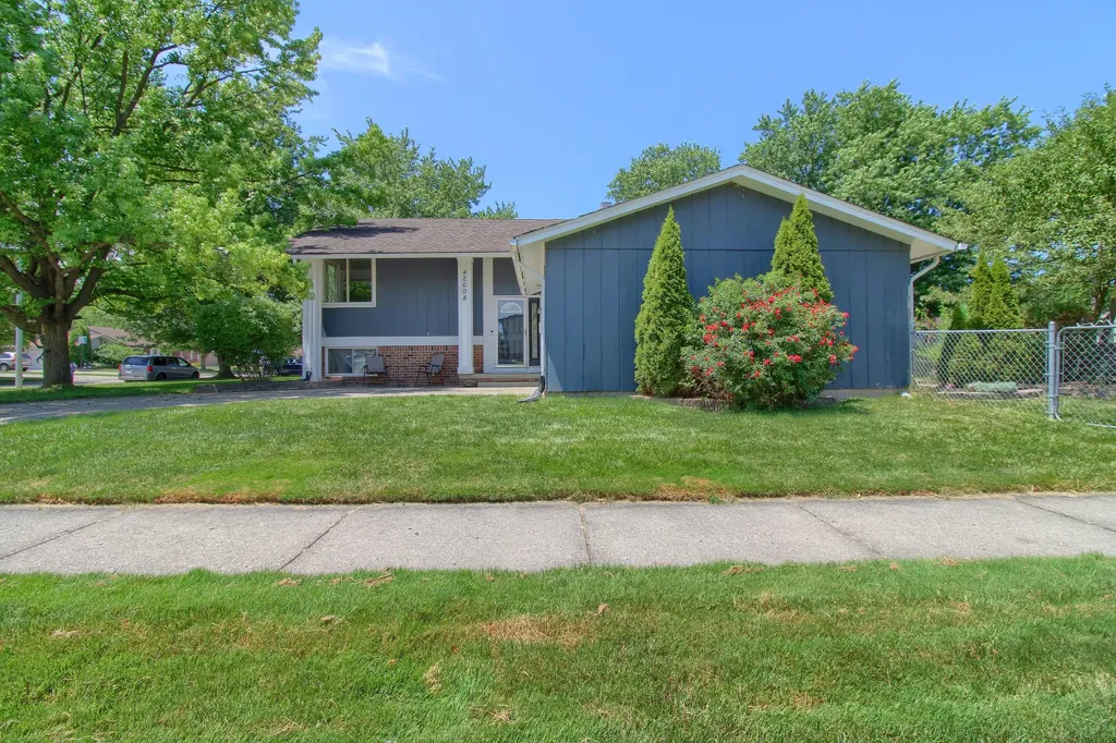 42608 Hanford Road Canton Charter Township MI 48187
