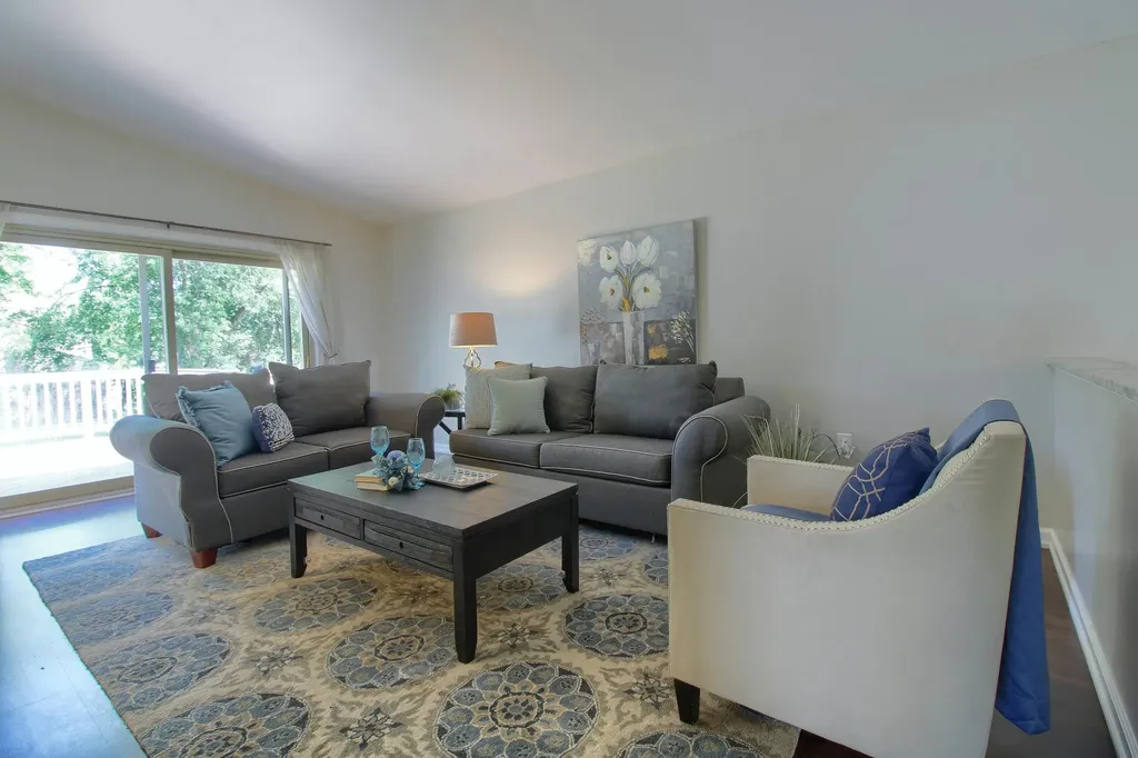 42608 Hanford Road Canton Charter Township MI 48187