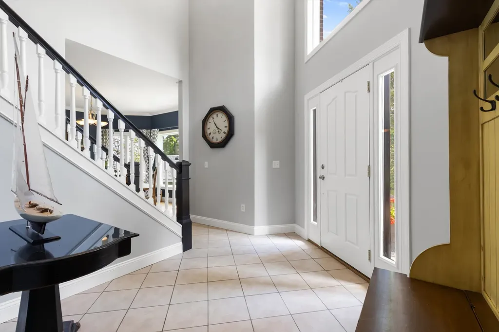 11556 Haylock Springfield Charter Township MI 48350