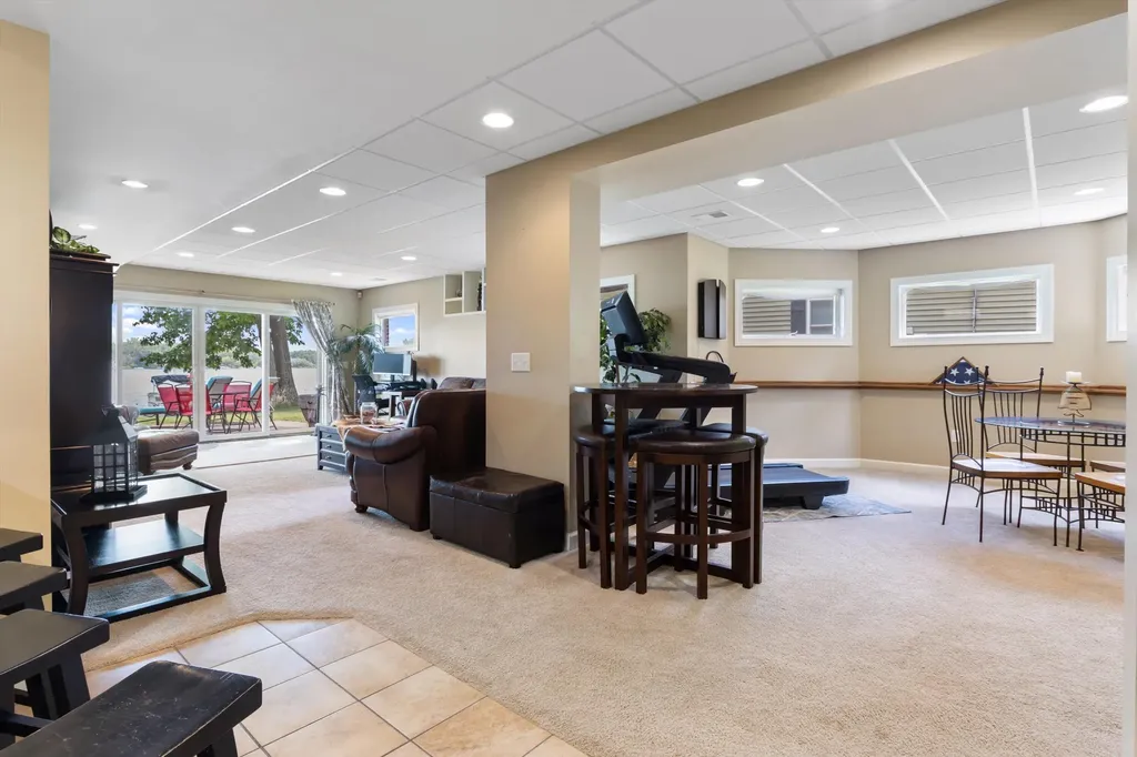 11556 Haylock Springfield Charter Township MI 48350