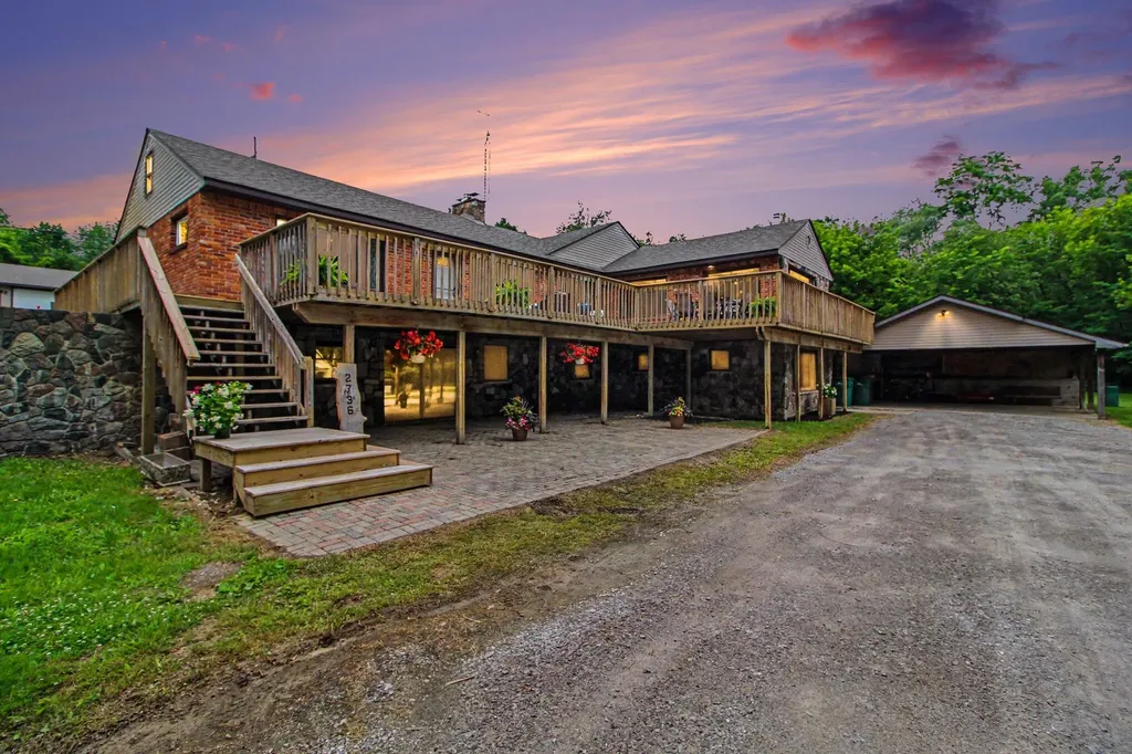 2736 S Wagner Road Lodi Township MI 48103